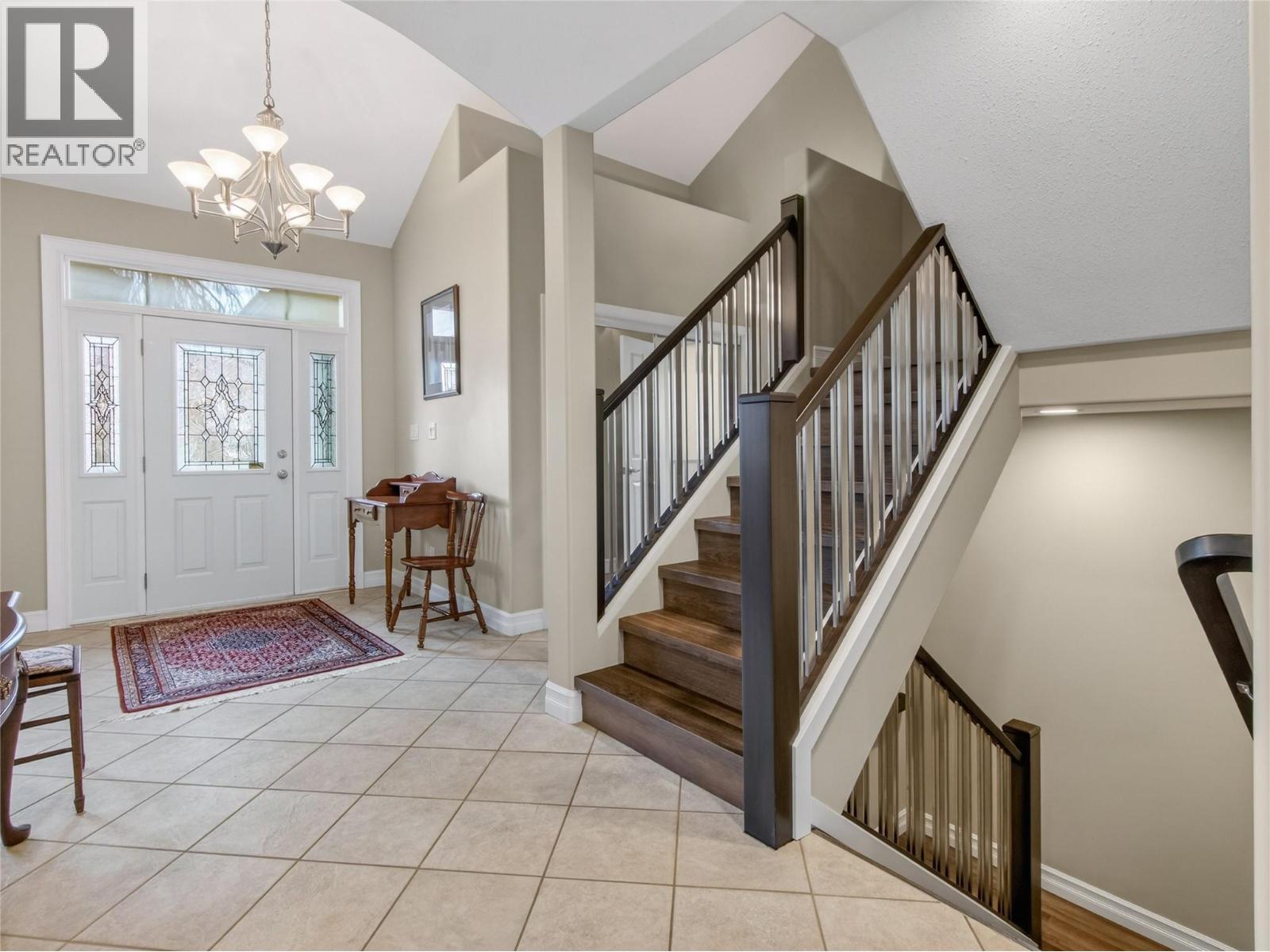 4005 Lobelia Drive, Osoyoos, British Columbia  V0H 1V1 - Photo 2 - 10377193