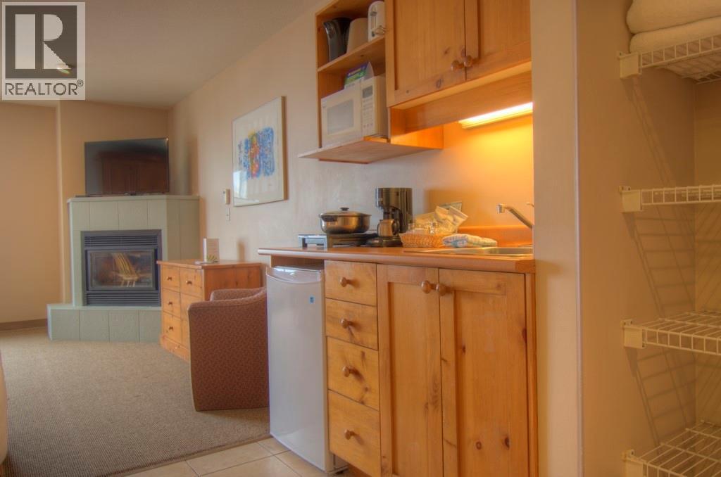 5340 Big White Road Unit# 328, Big White, British Columbia  V1P 1P3 - Photo 9 - 10378182