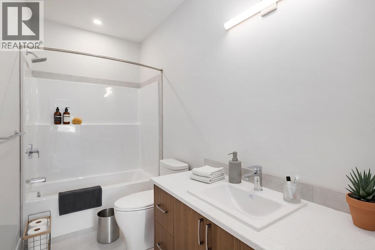 3425 Hilltown Drive Unit# 5, Kelowna, British Columbia  V1V 2B5 - Photo 5 - 10378173