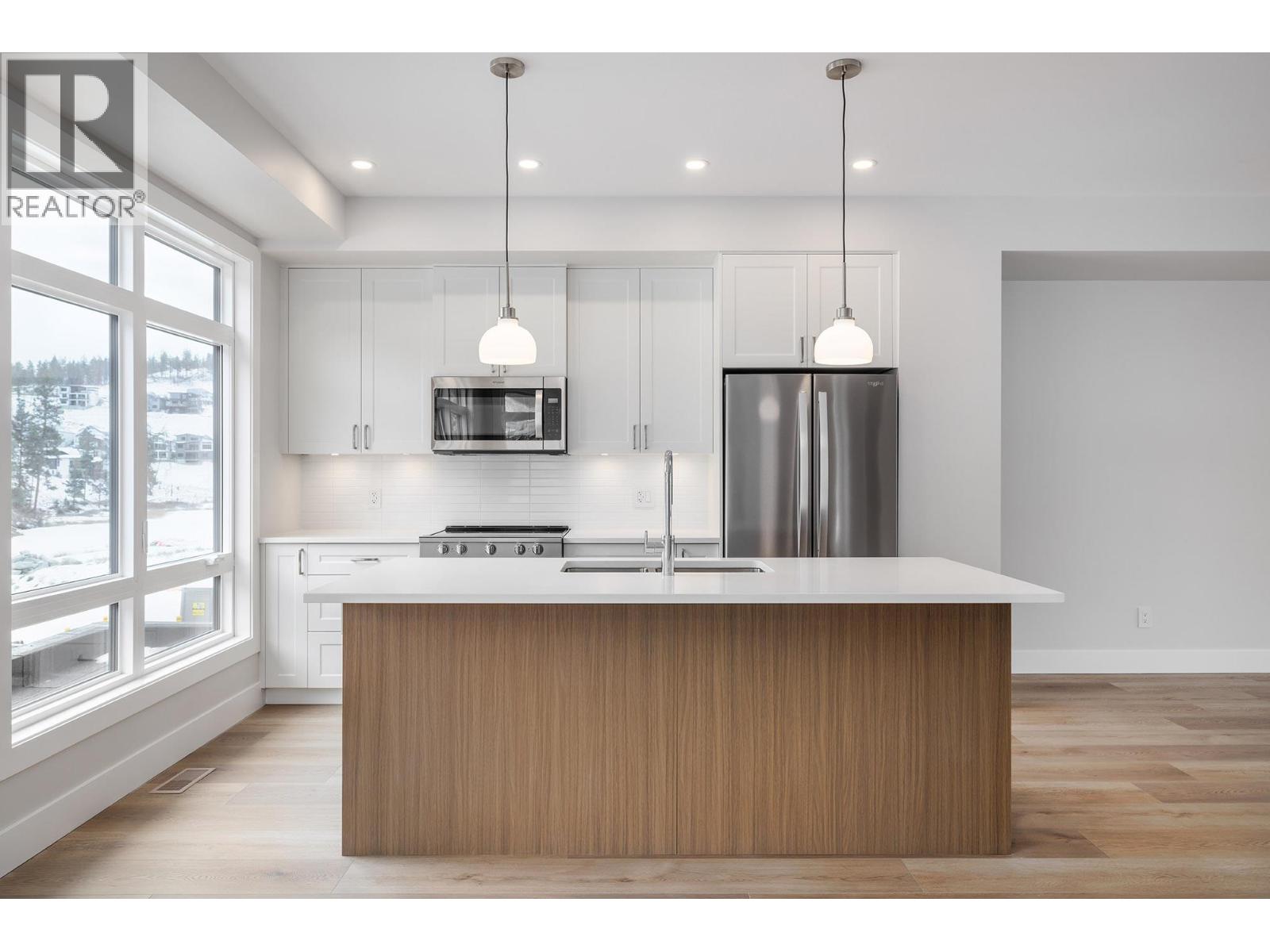 3425 Hilltown Drive Unit# 5, Kelowna, British Columbia  V1V 2B5 - Photo 7 - 10378173