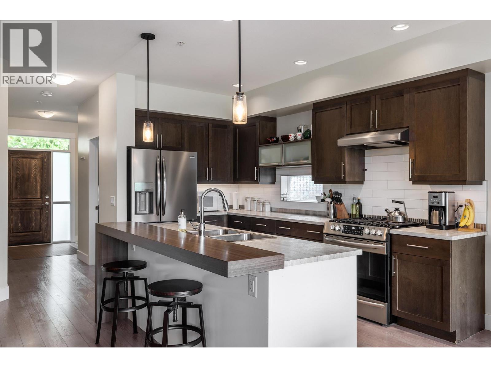 10742 Quail Road, Lake Country, British Columbia  V4V 1W4 - Photo 8 - 10378005