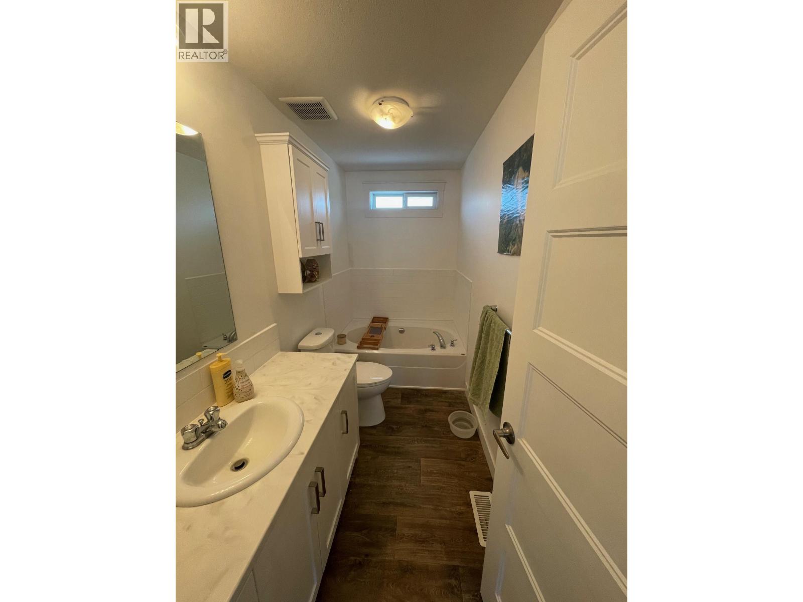 8187 Donaldson Drive, Grand Forks, British Columbia  V0H 1H2 - Photo 27 - 10377705