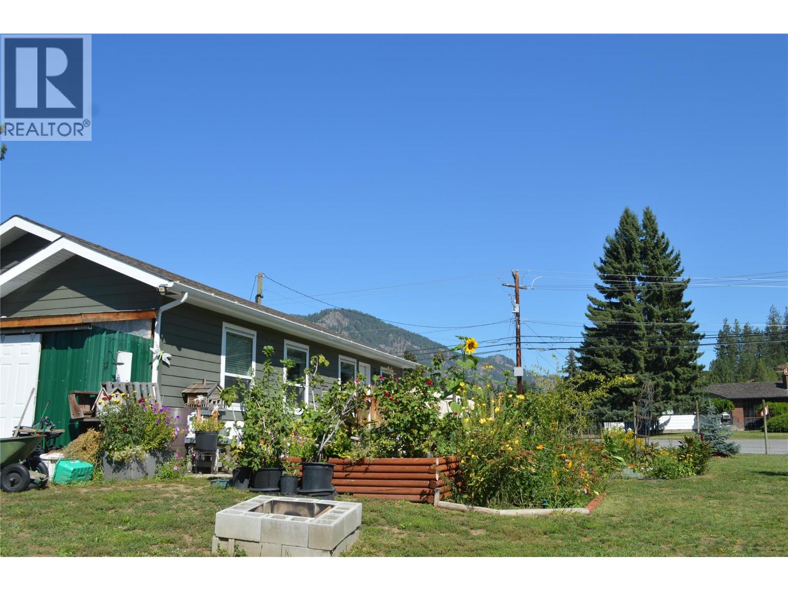 8187 Donaldson Drive, Grand Forks, British Columbia  V0H 1H2 - Photo 43 - 10377705