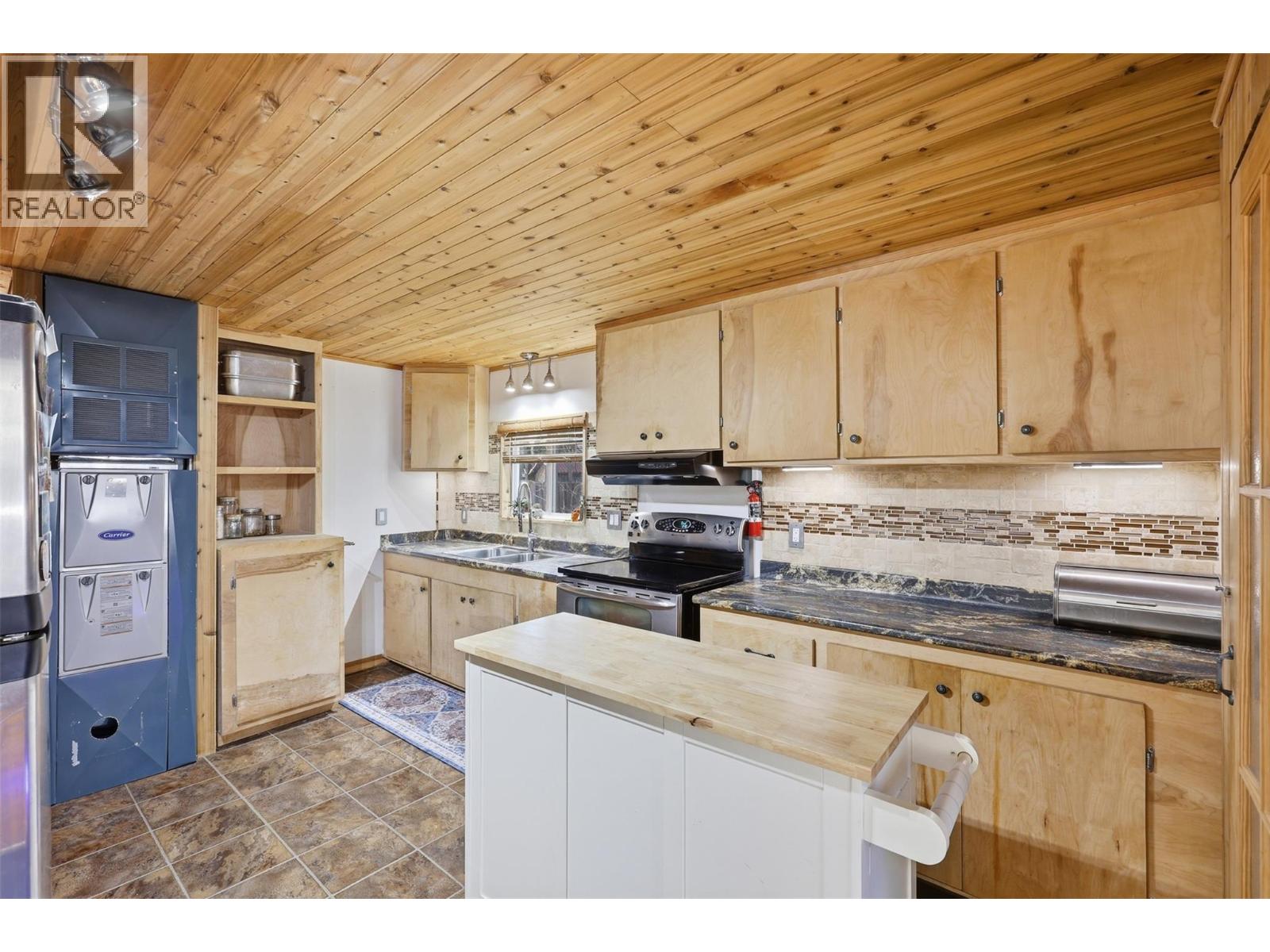 2401 Ord Road Unit# 105, Kamloops, British Columbia  V2B 7V8 - Photo 11 - 10378184