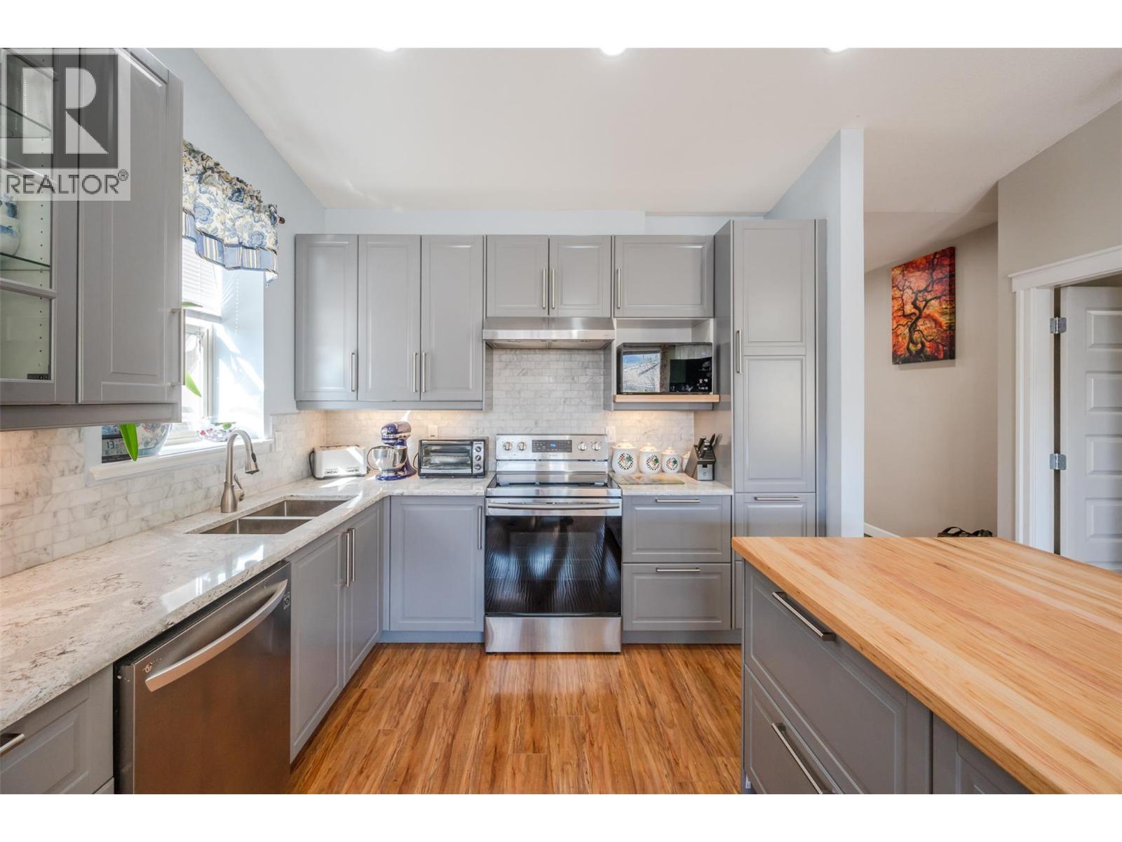 6865 Mountainview Drive, Oliver, British Columbia  V0H 1T4 - Photo 5 - 10378093