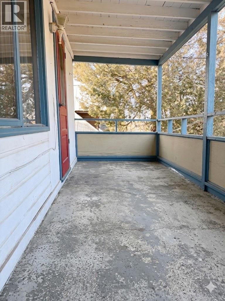 229 9th Avenue S, Cranbrook, British Columbia  V1C 2M4 - Photo 11 - 10378074