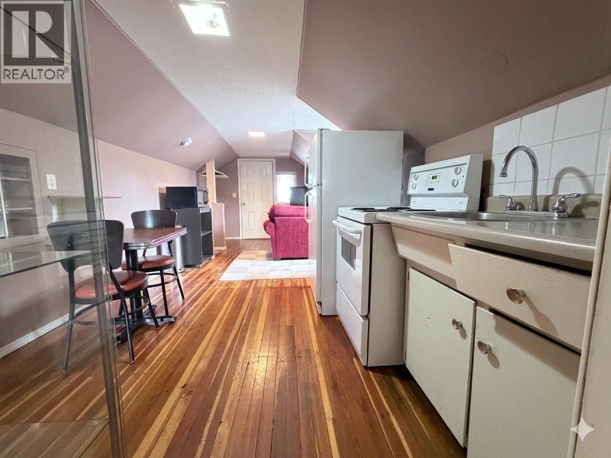 229 9th Avenue S, Cranbrook, British Columbia  V1C 2M4 - Photo 25 - 10378074