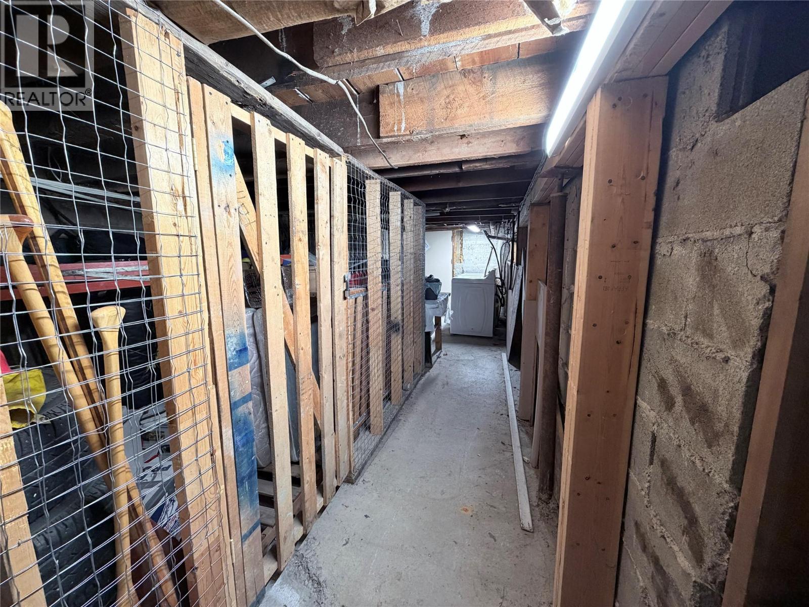 229 9th Avenue S, Cranbrook, British Columbia  V1C 2M4 - Photo 31 - 10378074