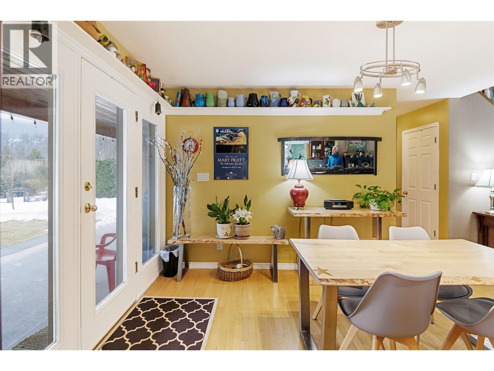 1820 Illecillewaet Road, Revelstoke, British Columbia  V0E 2S0 - Photo 17 - 10377642