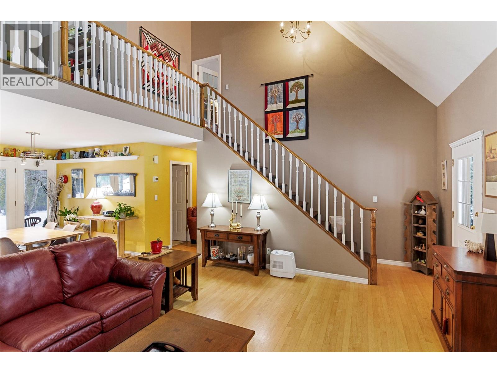 1820 Illecillewaet Road, Revelstoke, British Columbia  V0E 2S0 - Photo 30 - 10377642