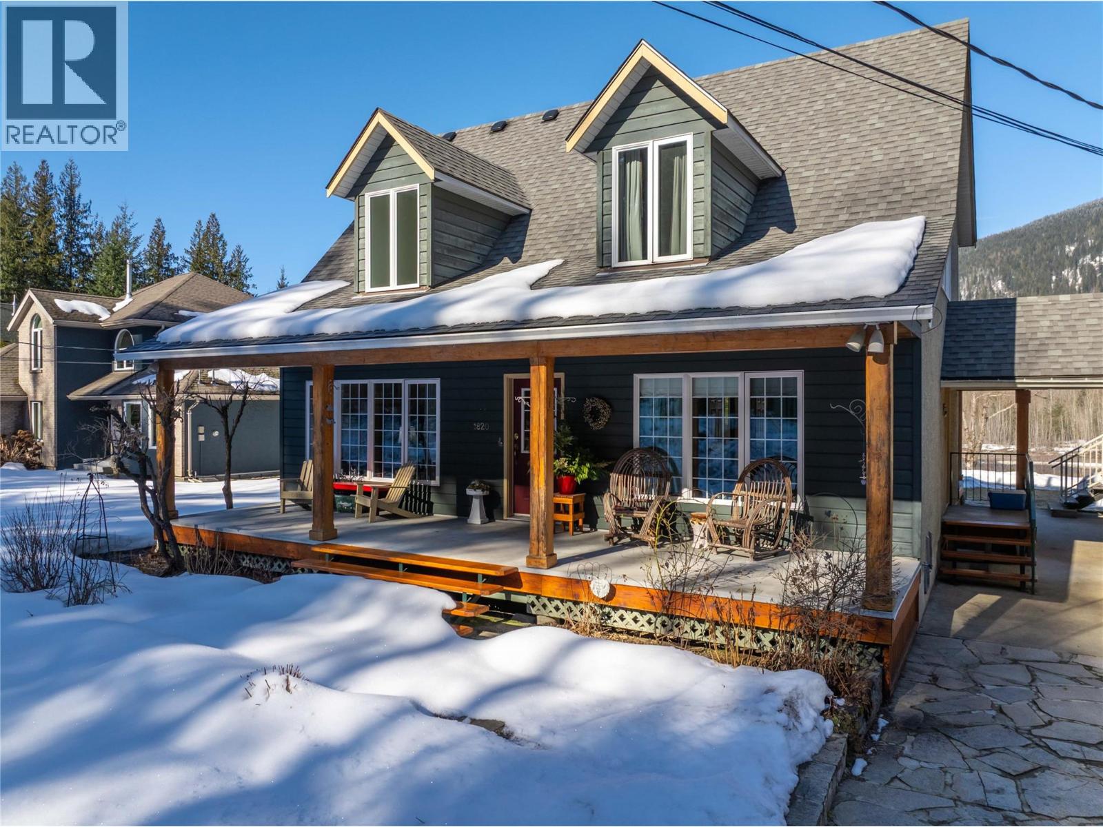 1820 Illecillewaet Road, Revelstoke, British Columbia  V0E 2S0 - Photo 4 - 10377642