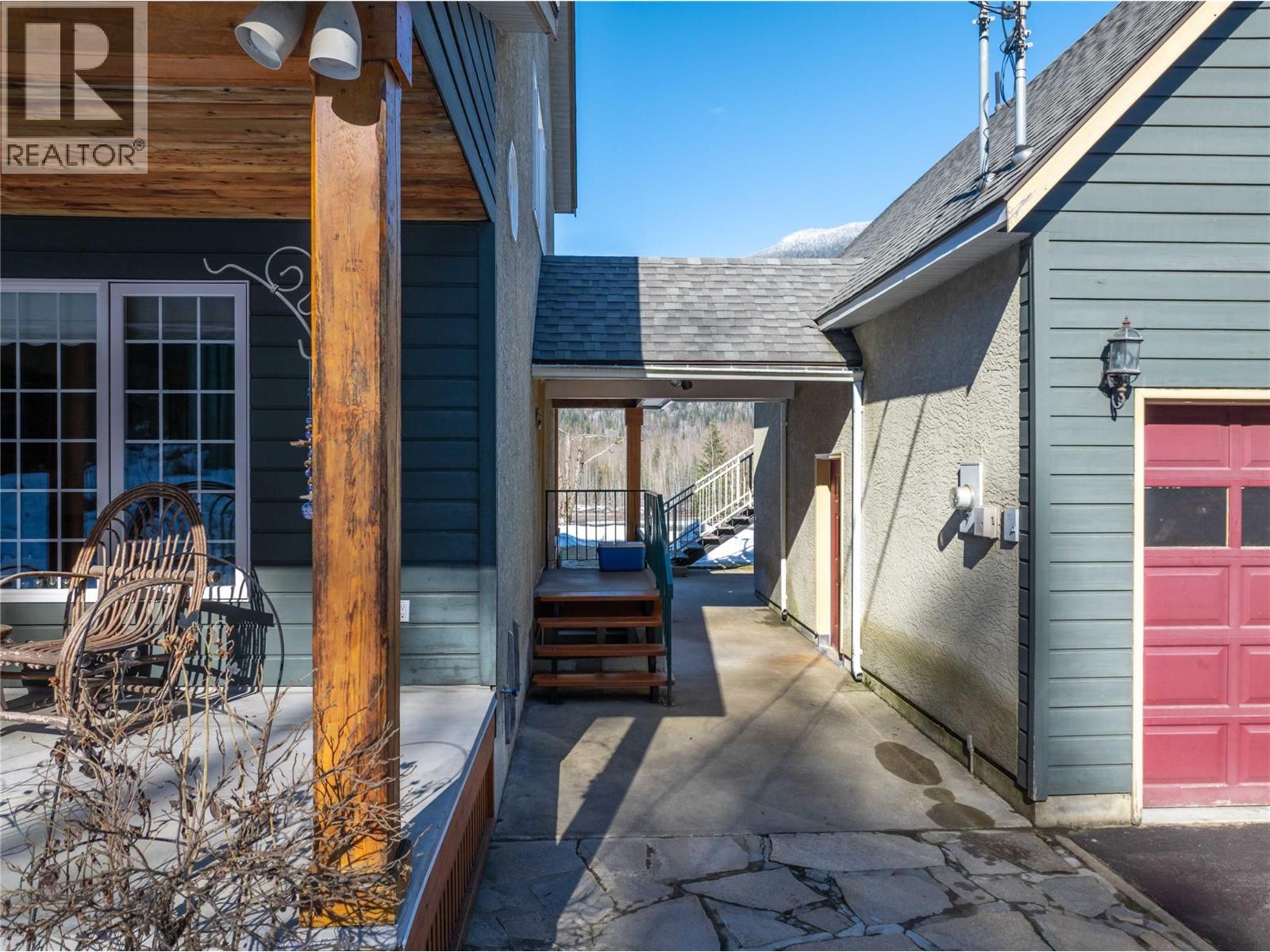 1820 Illecillewaet Road, Revelstoke, British Columbia  V0E 2S0 - Photo 46 - 10377642