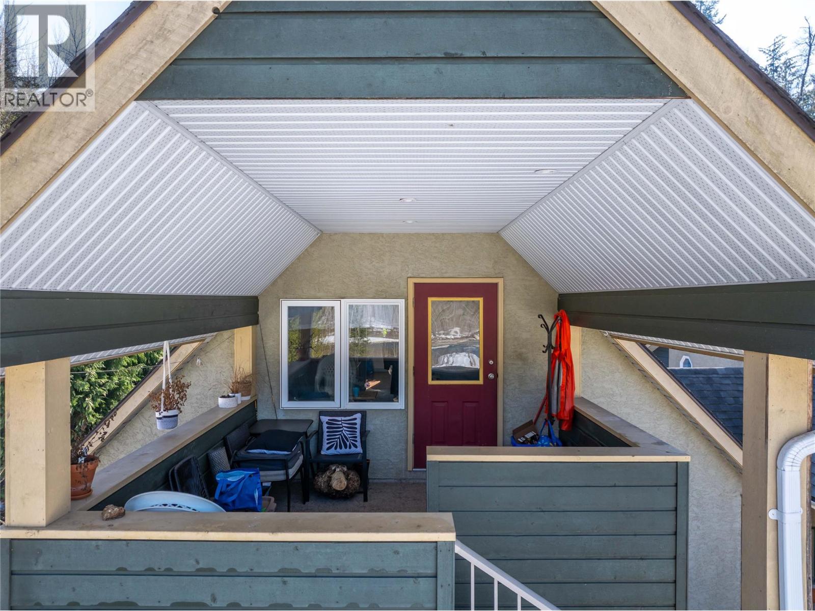 1820 Illecillewaet Road, Revelstoke, British Columbia  V0E 2S0 - Photo 52 - 10377642