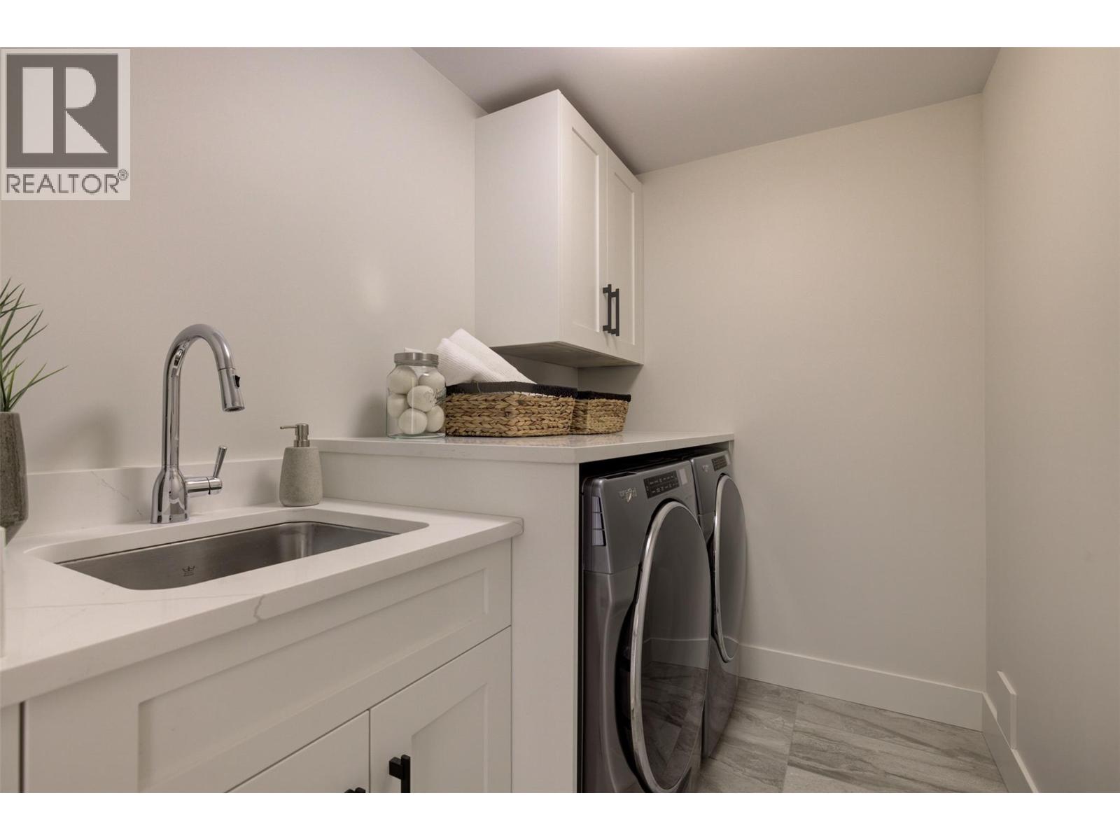 5992 Princess Street, Peachland, British Columbia  V0H 1X7 - Photo 31 - 10377591