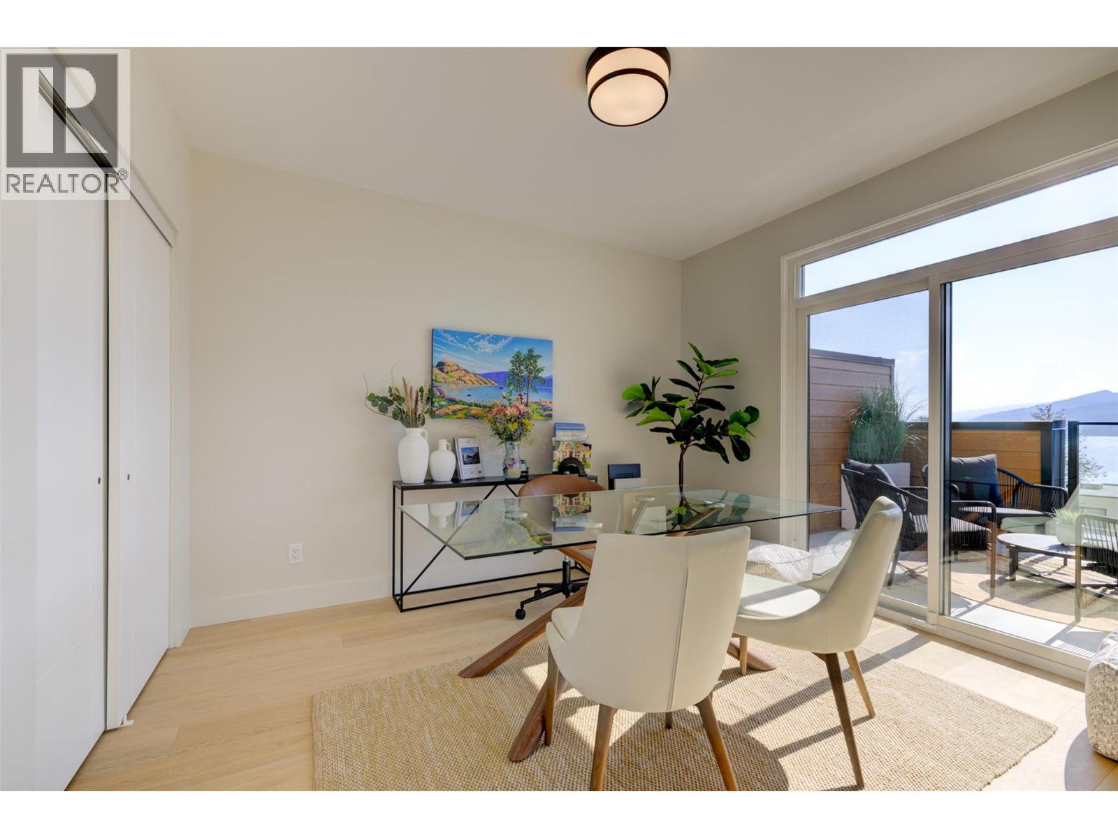 5992 Princess Street, Peachland, British Columbia  V0H 1X7 - Photo 6 - 10377591