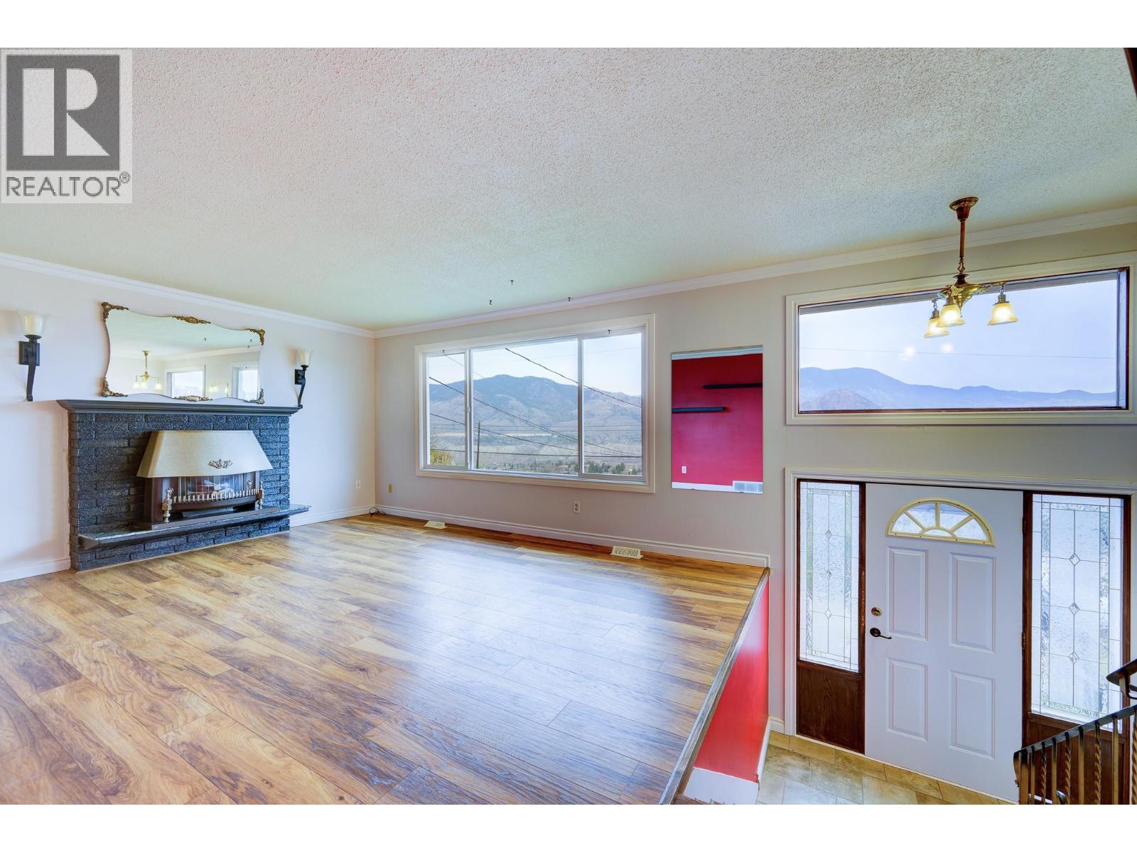 1047 Lamar Place, Kamloops, British Columbia  V2C 5V2 - Photo 5 - 10378220