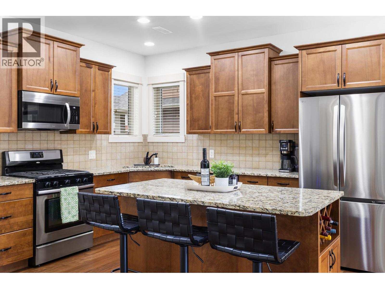 3350 Woodsdale Road Unit# 504, Lake Country, British Columbia  V4V 2R7 - Photo 6 - 10377856