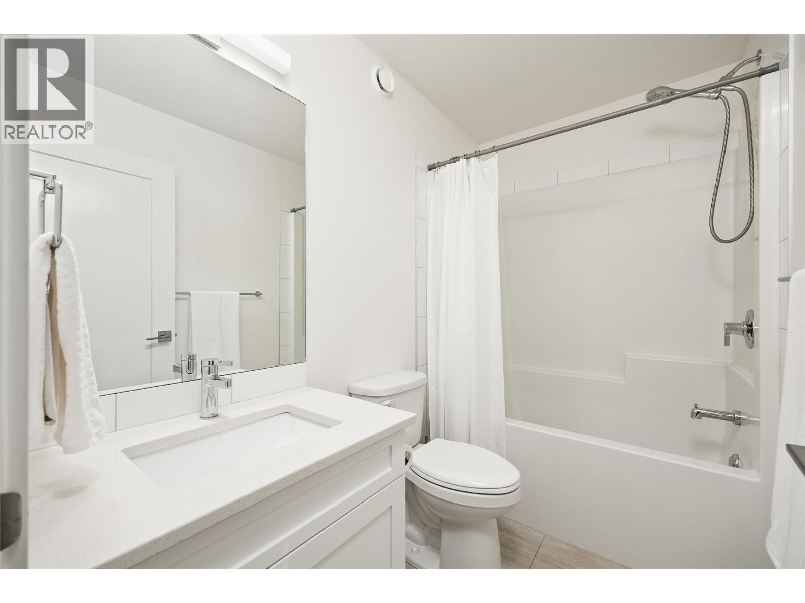 720 Valley Road Unit# 4, Kelowna, British Columbia  V1V 0E1 - Photo 29 - 10377754