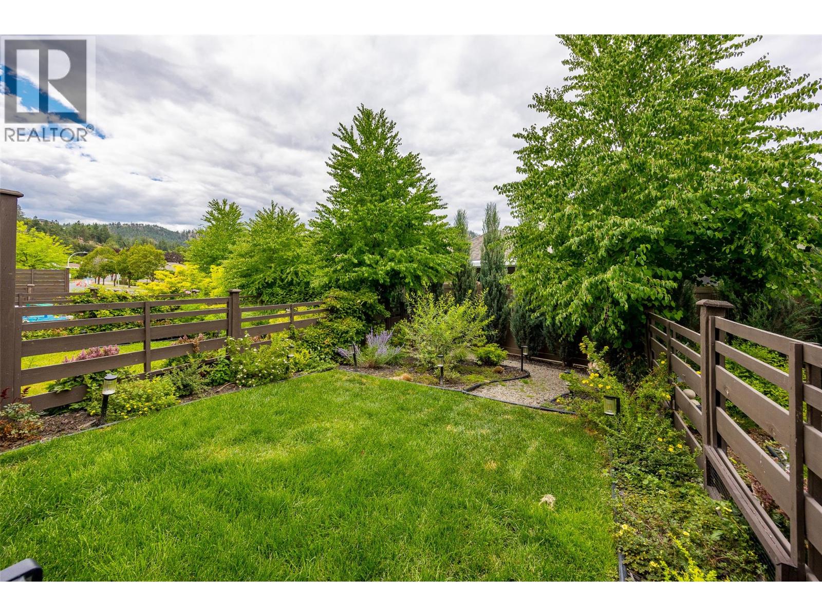 720 Valley Road Unit# 4, Kelowna, British Columbia  V1V 0E1 - Photo 34 - 10377754