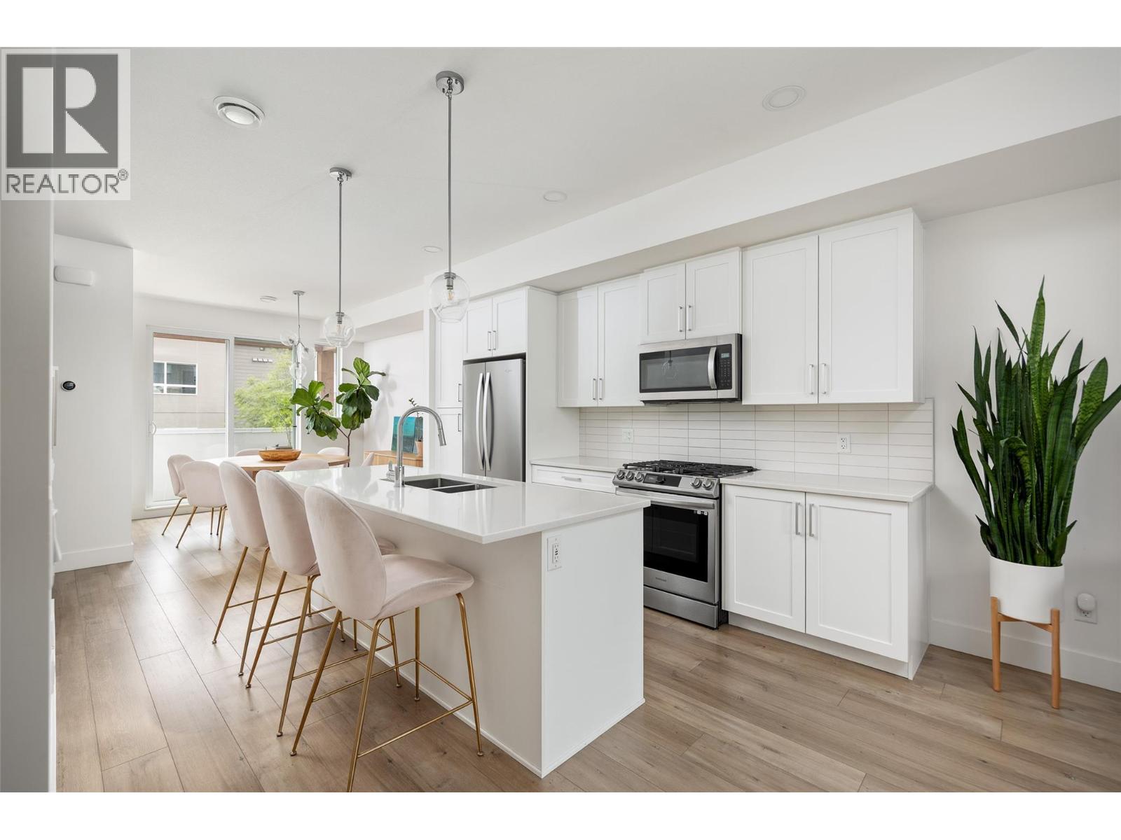 720 Valley Road Unit# 4, Kelowna, British Columbia  V1V 0E1 - Photo 5 - 10377754