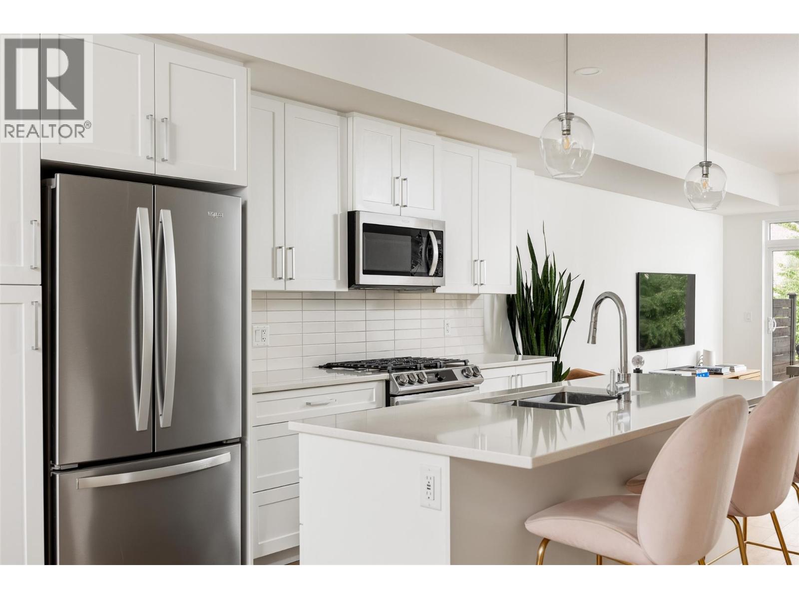 720 Valley Road Unit# 4, Kelowna, British Columbia  V1V 0E1 - Photo 8 - 10377754