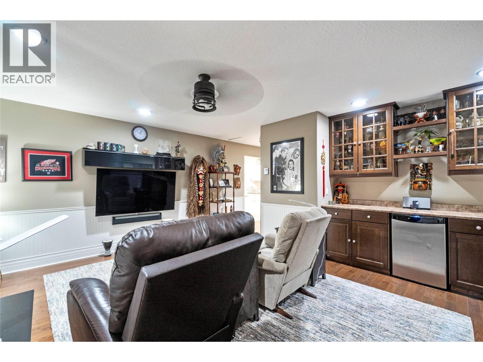 1047 Wharf Road, Scotch Creek, British Columbia  V0E 1M5 - Photo 13 - 10377623