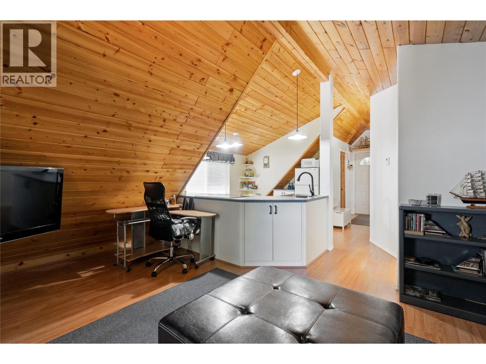 1047 Wharf Road, Scotch Creek, British Columbia  V0E 1M5 - Photo 32 - 10377623