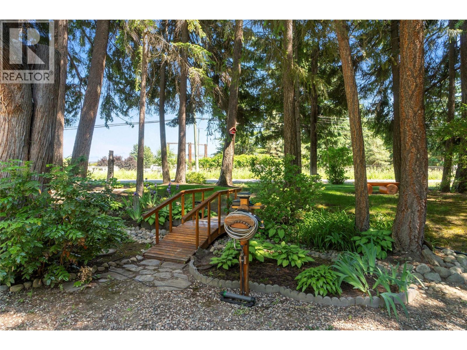 1047 Wharf Road, Scotch Creek, British Columbia  V0E 1M5 - Photo 35 - 10377623