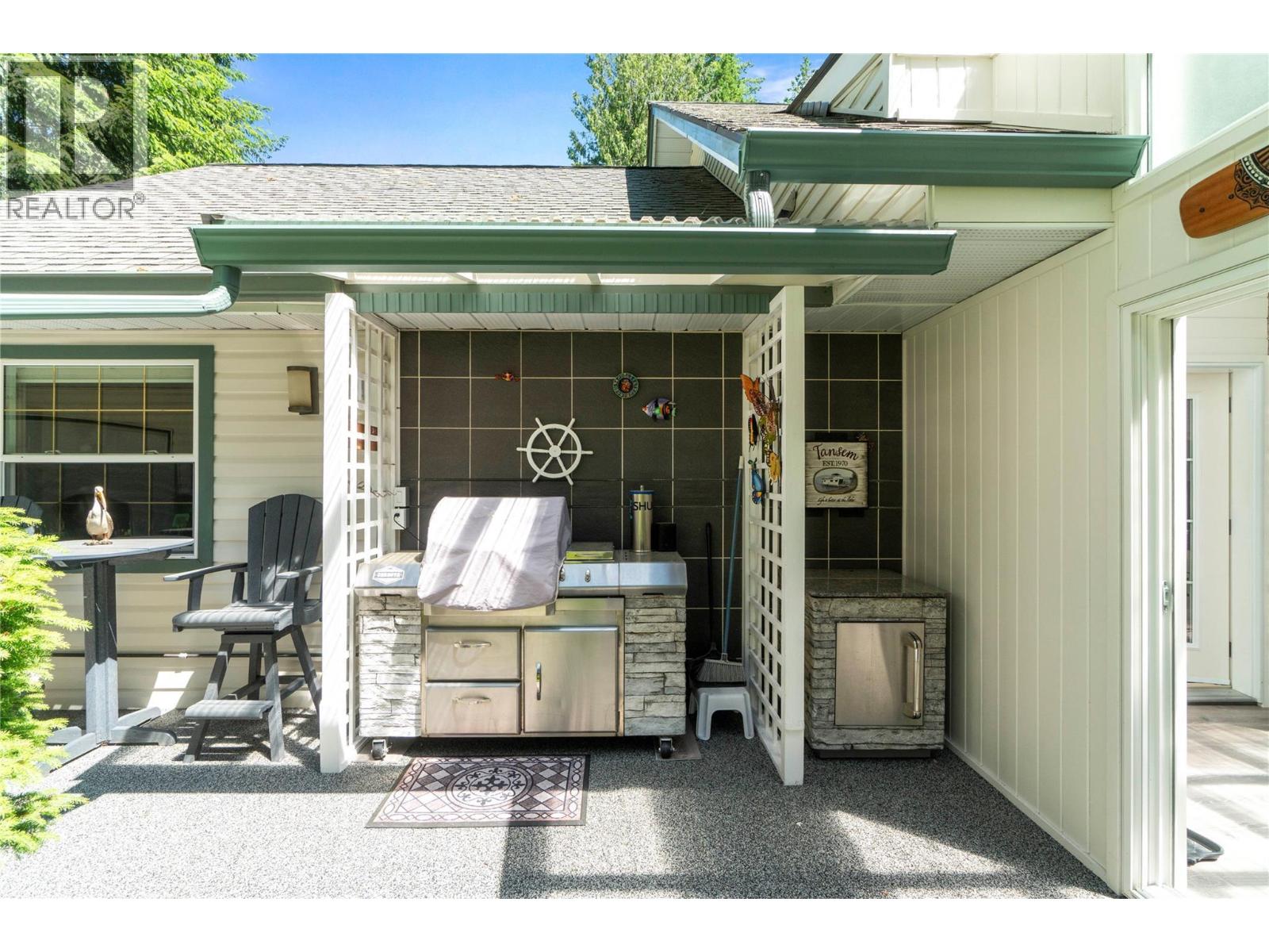 1047 Wharf Road, Scotch Creek, British Columbia  V0E 1M5 - Photo 47 - 10377623