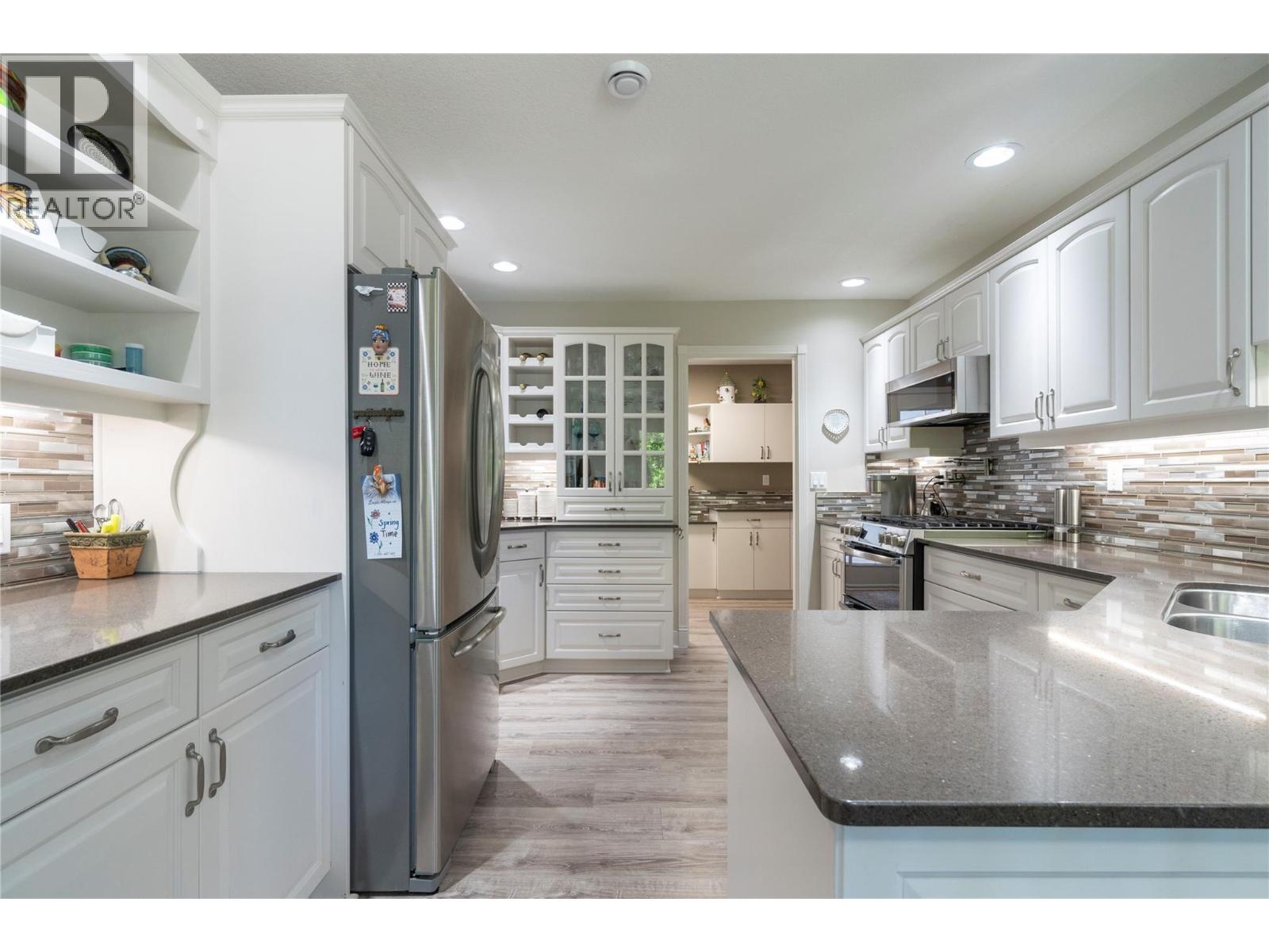 1047 Wharf Road, Scotch Creek, British Columbia  V0E 1M5 - Photo 7 - 10377623