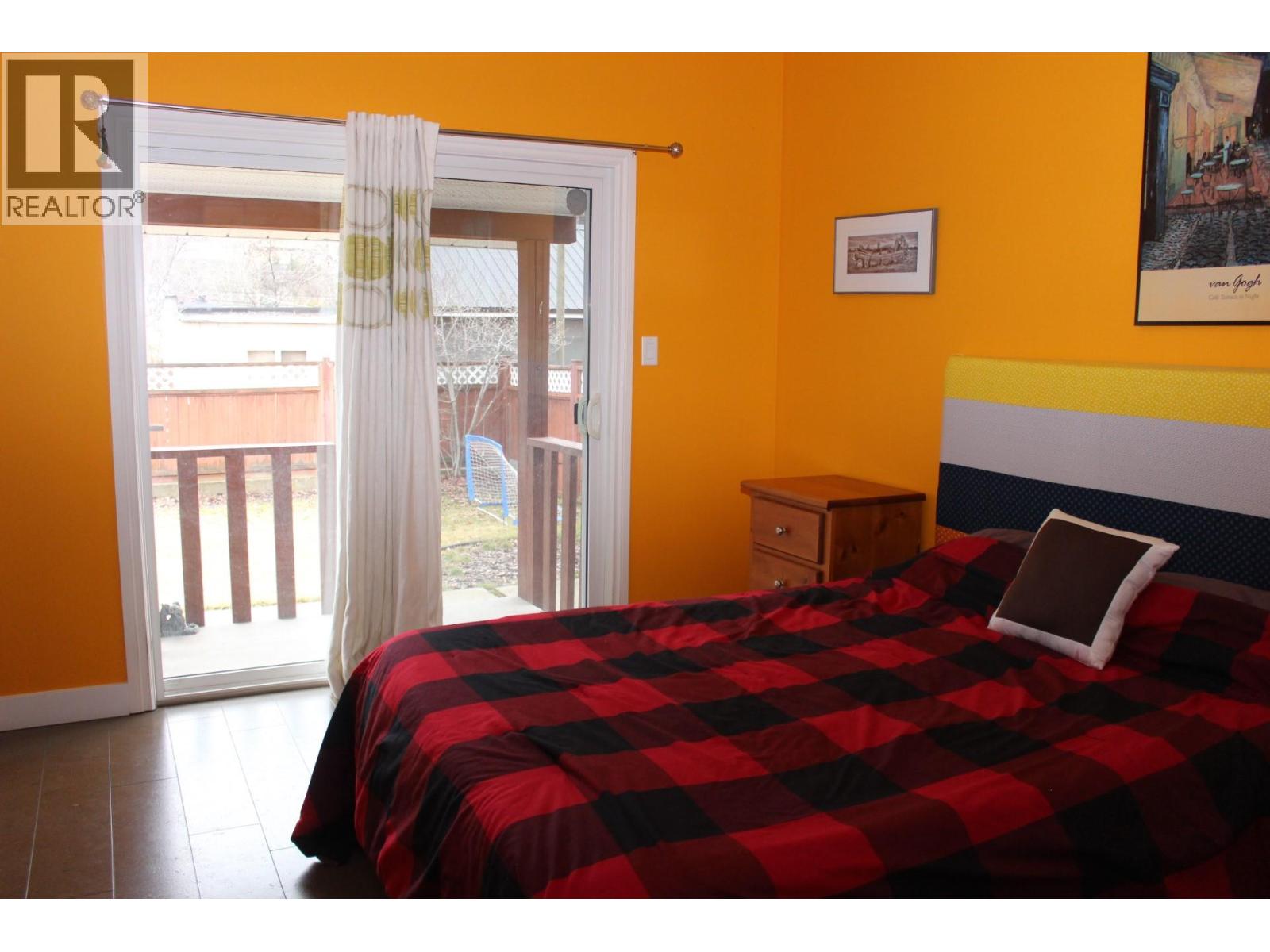 1360 Second Avenue, Trail, British Columbia  V1R 6P6 - Photo 13 - 10377084