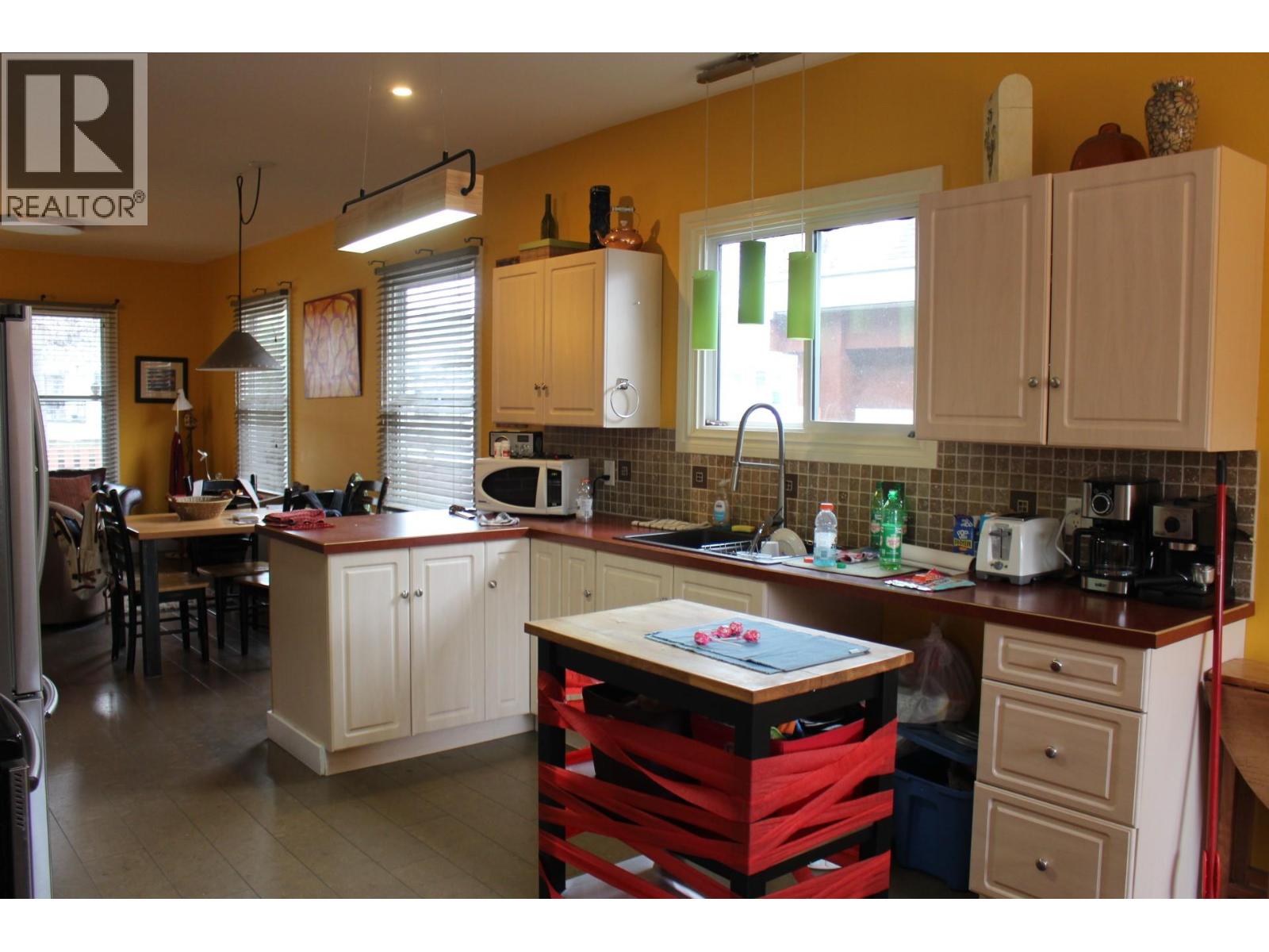 1360 Second Avenue, Trail, British Columbia  V1R 6P6 - Photo 28 - 10377084