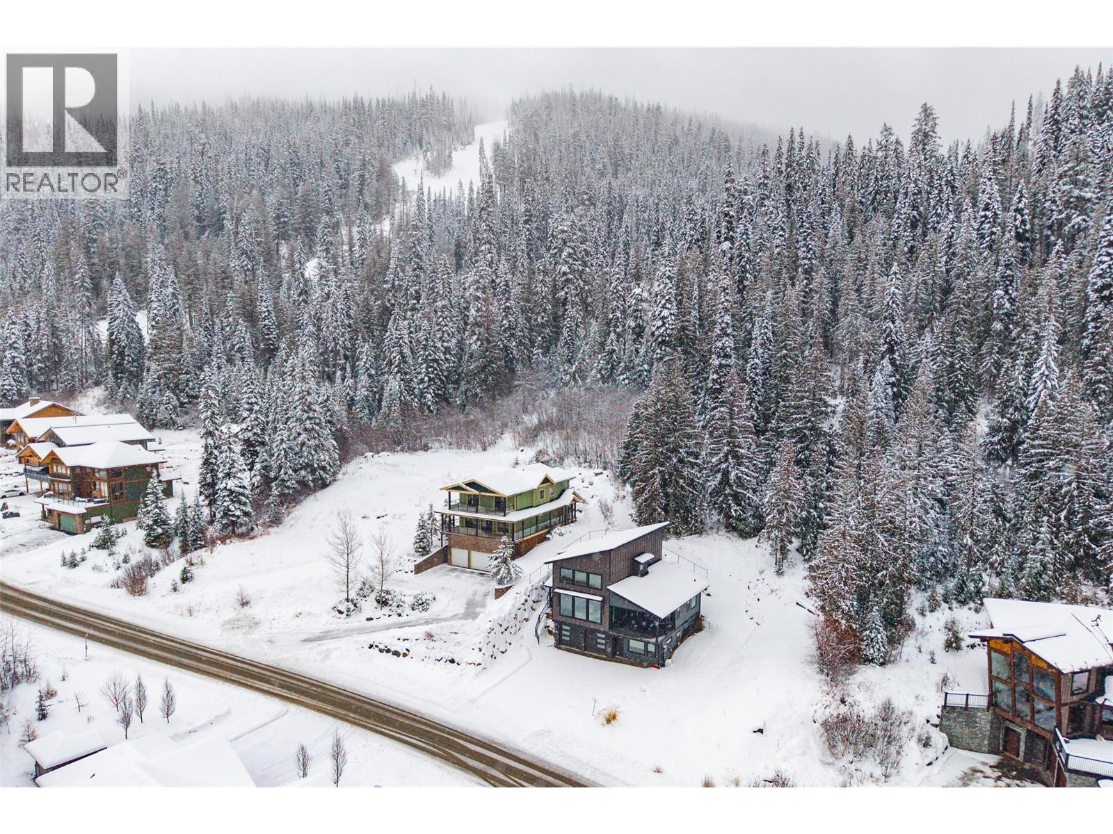 2533 Mountain View Drive, Sun Peaks, British Columbia  V0E 5N0 - Photo 47 - 10378206