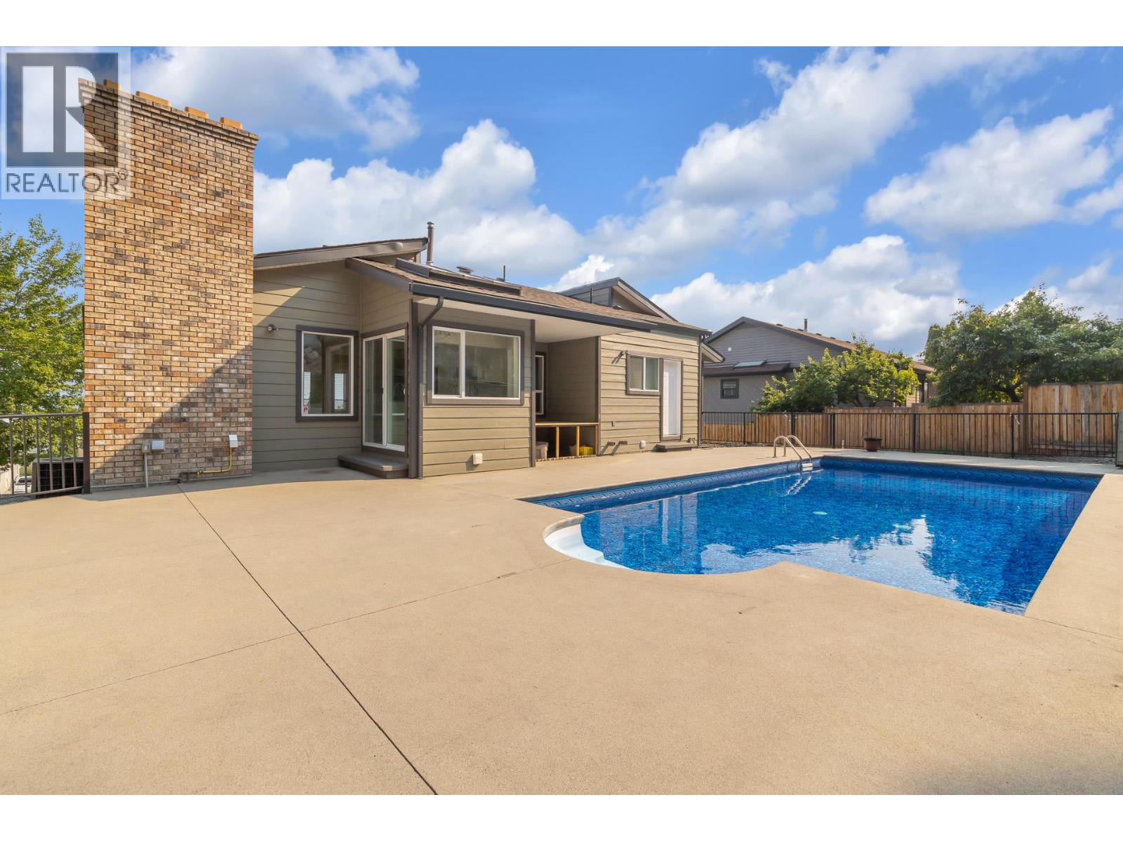 2218 Omineca Place, Kelowna, British Columbia  V1V 1H7 - Photo 6 - 10376786