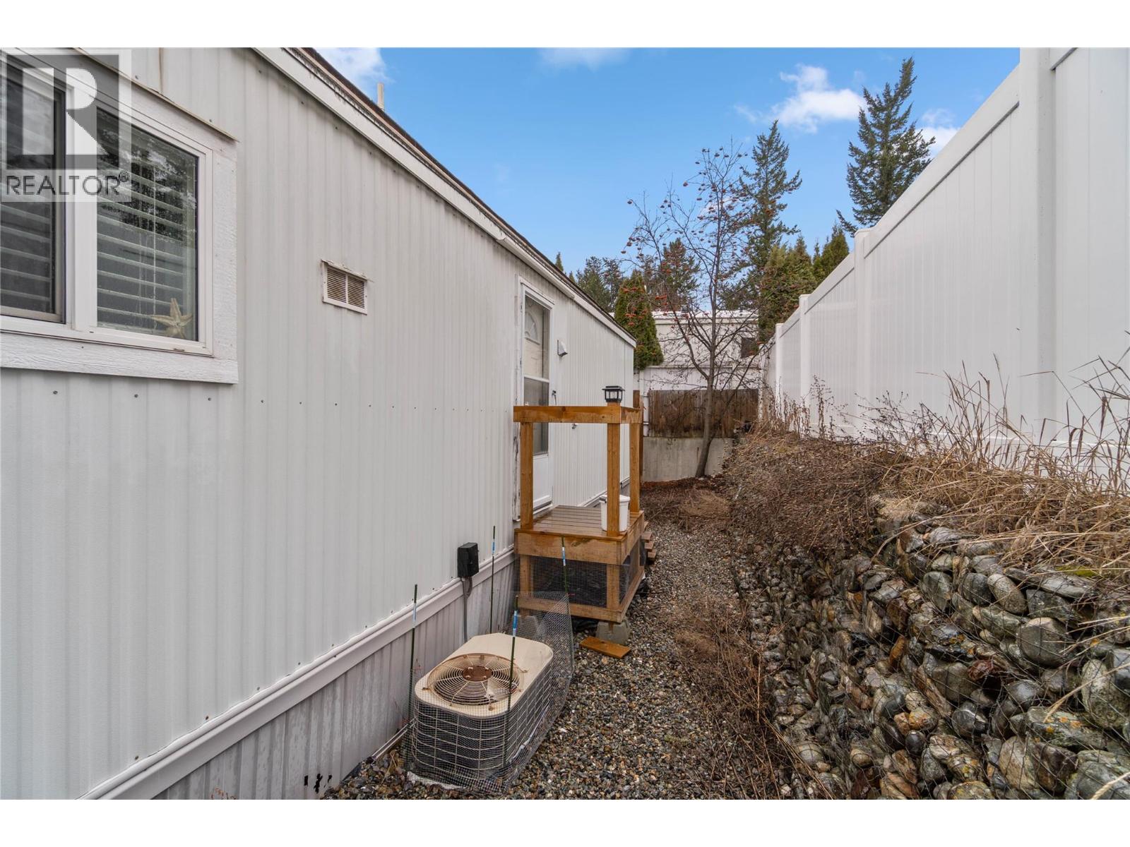 1555 Howe Road Unit# 62, Kamloops, British Columbia  V1S 1V1 - Photo 23 - 10378188