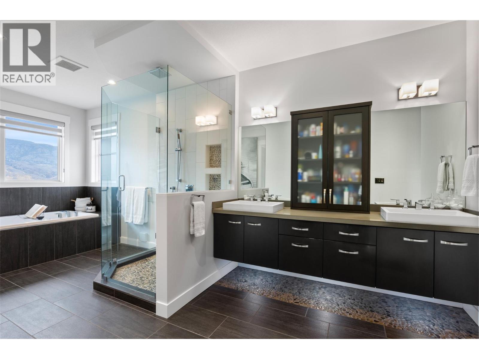 229 Holloway Drive, Kamloops, British Columbia  V1S 0B3 - Photo 25 - 10378086