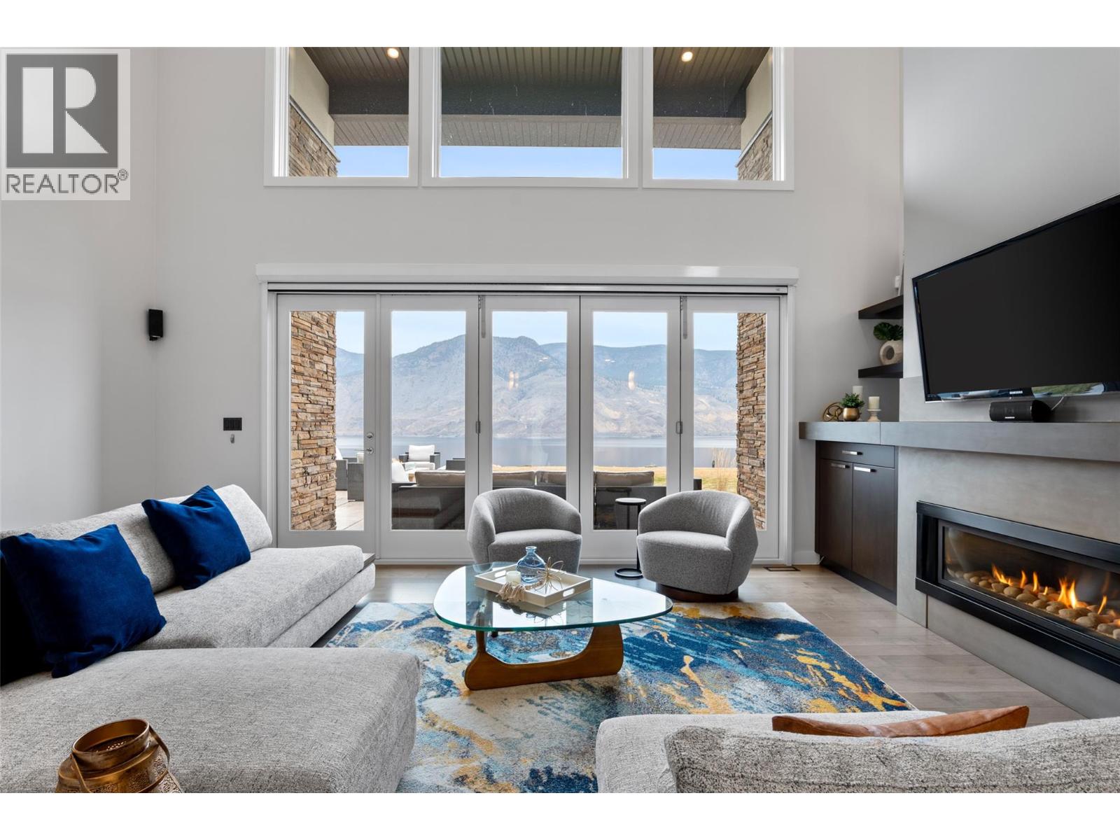 229 Holloway Drive, Kamloops, British Columbia  V1S 0B3 - Photo 3 - 10378086