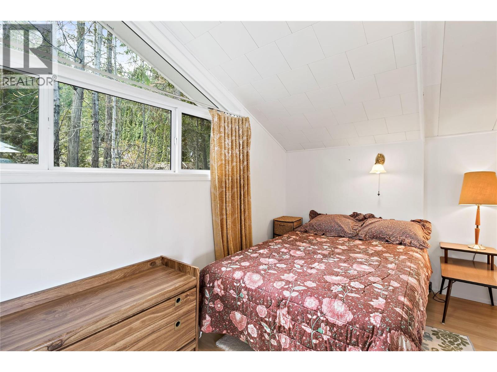 1665 Blind Bay Road, Blind Bay, British Columbia  V0E 2W0 - Photo 19 - 10377526