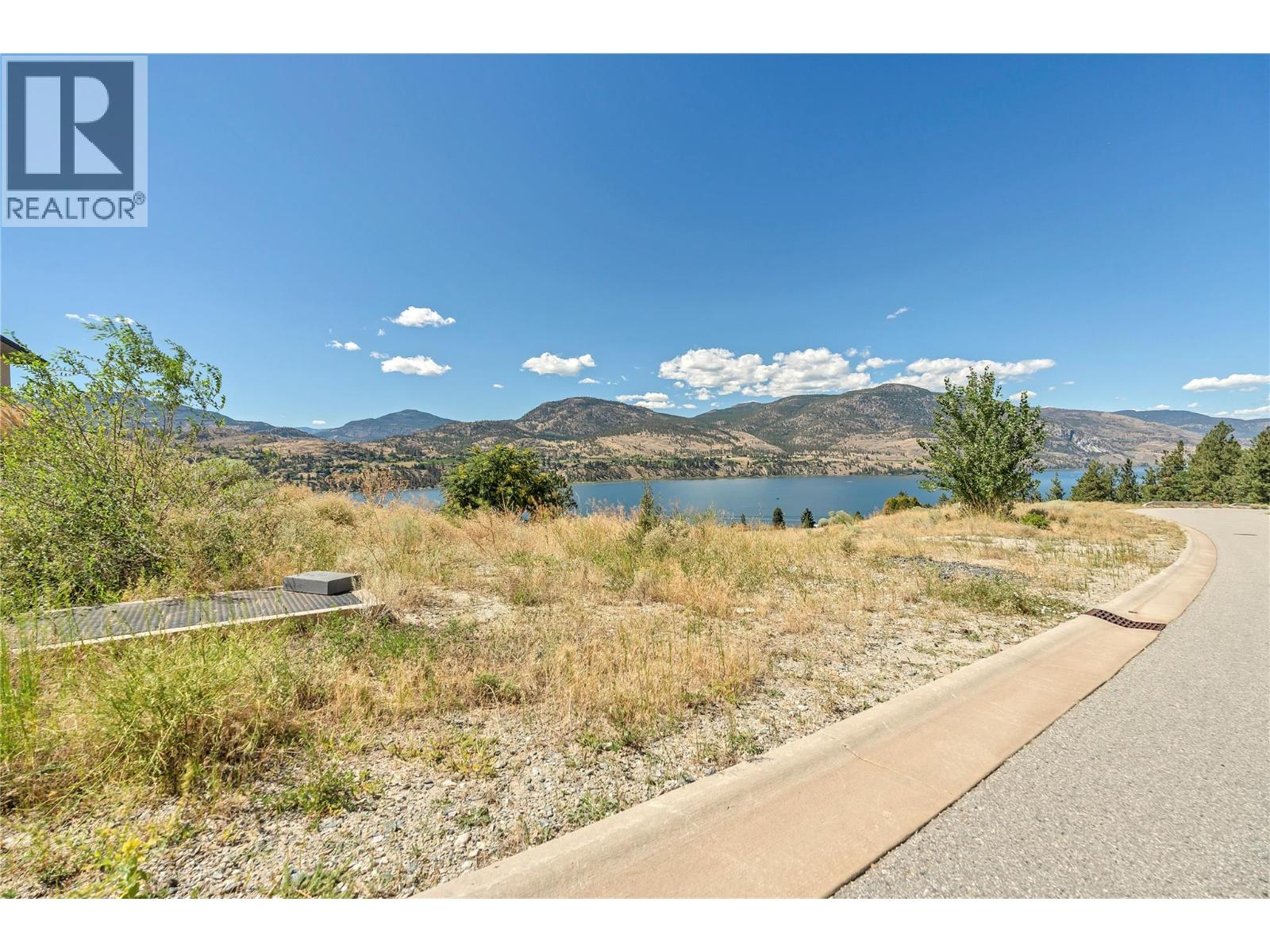 128 Chadwell Place, Okanagan Falls, British Columbia  V0H 1R0 - Photo 2 - 10378248