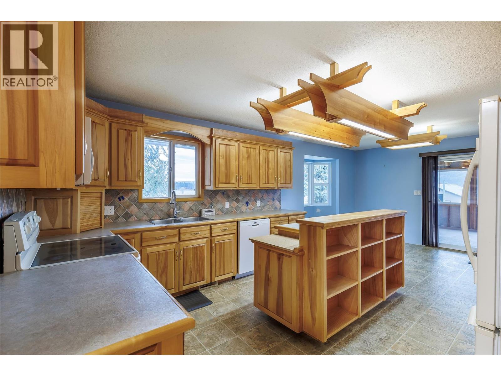 536 Enderby-Grindrod Road, Enderby, British Columbia  V0E 1V4 - Photo 11 - 10377820