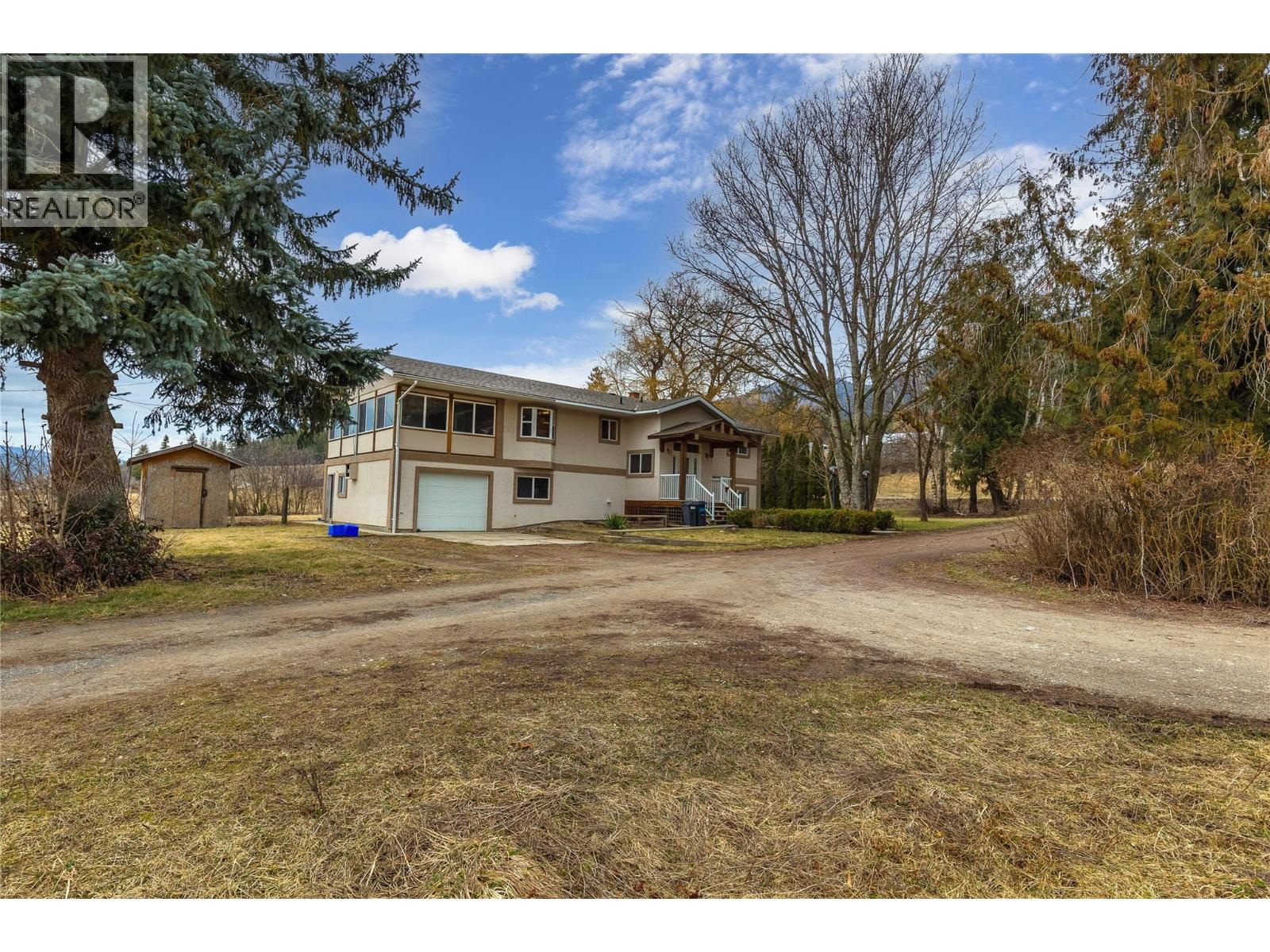 536 Enderby-Grindrod Road, Enderby, British Columbia  V0E 1V4 - Photo 3 - 10377820