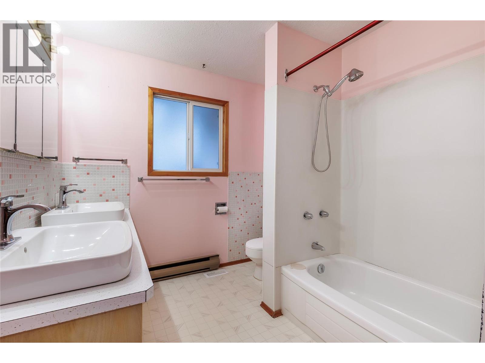 536 Enderby-Grindrod Road, Enderby, British Columbia  V0E 1V4 - Photo 34 - 10377820