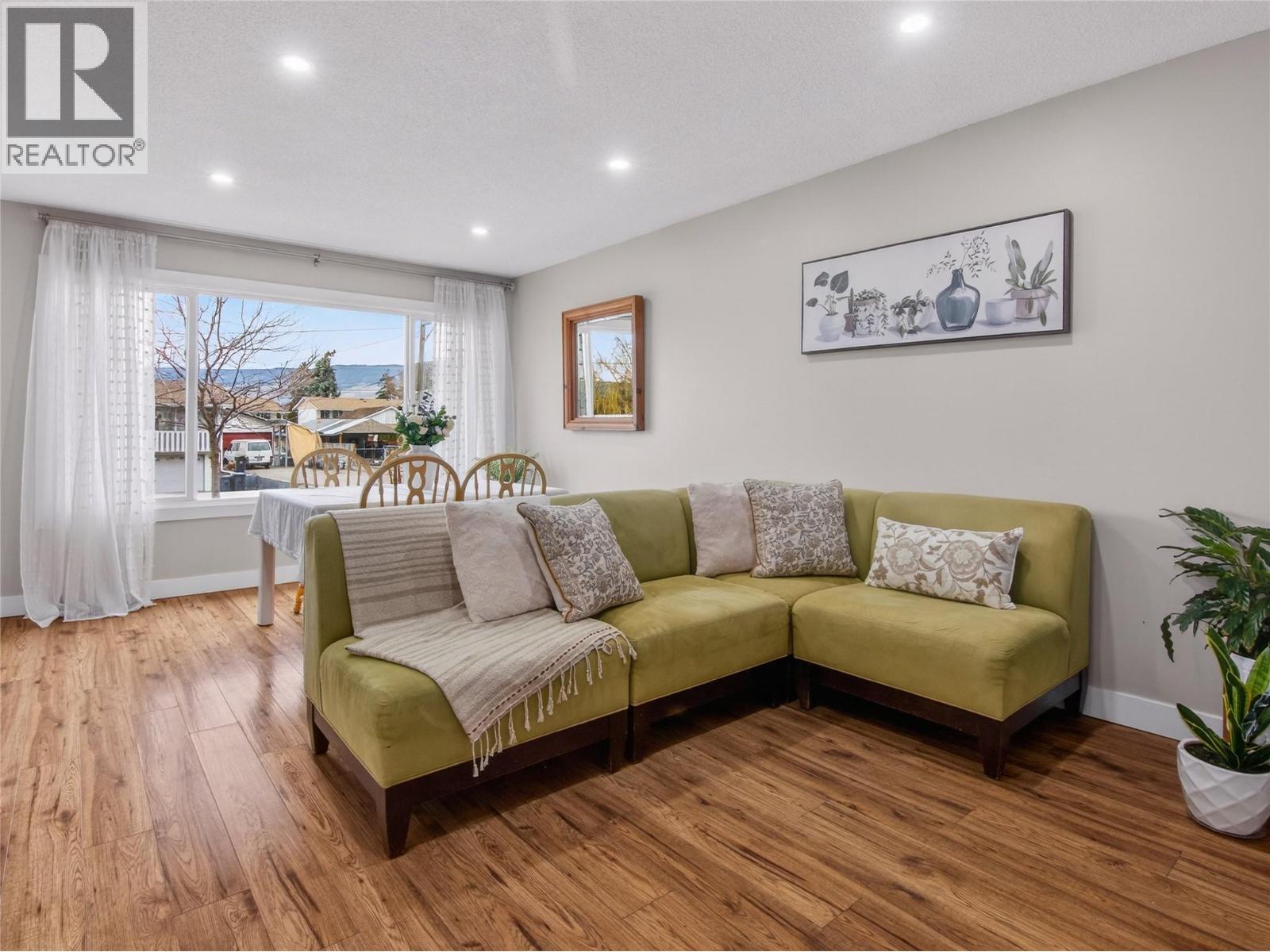 1357 Creekside Road, Kelowna, British Columbia  V1X 1B2 - Photo 12 - 10377804