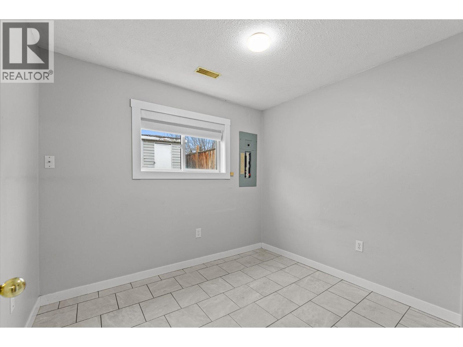 923 Fuller Avenue, Kelowna, British Columbia  V1Y 6X5 - Photo 29 - 10377670