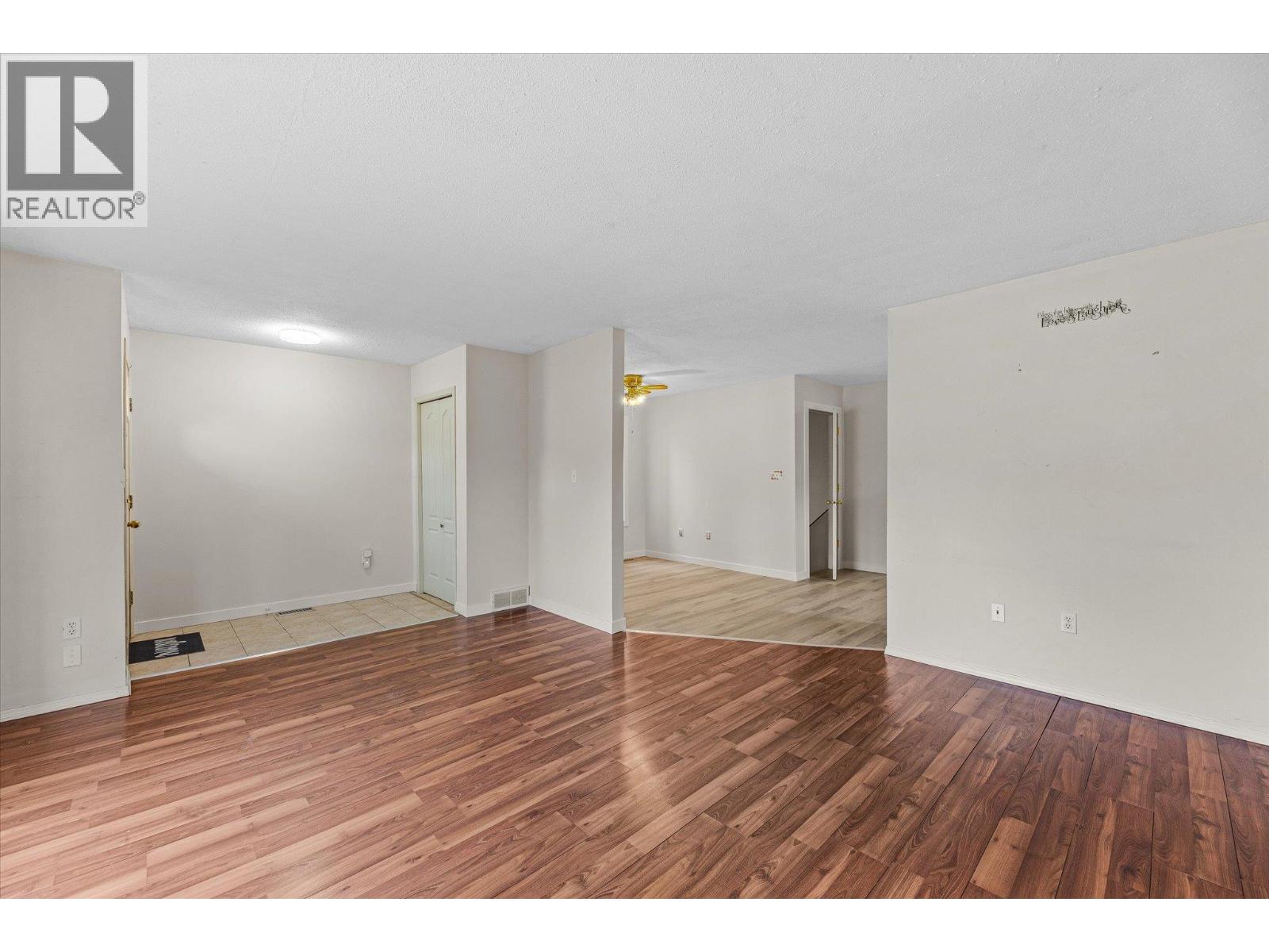 923 Fuller Avenue, Kelowna, British Columbia  V1Y 6X5 - Photo 7 - 10377670