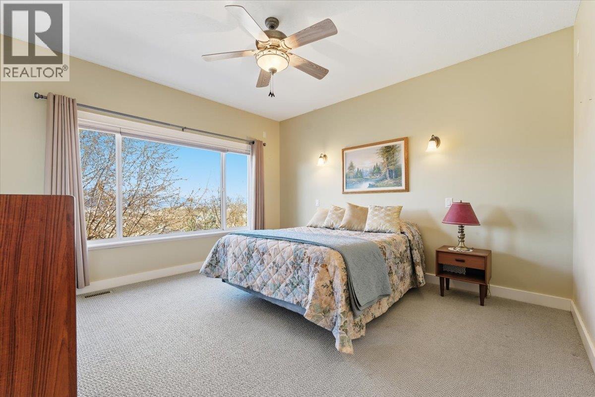 958 Mt Begbie Drive, Vernon, British Columbia  V1B 2Z5 - Photo 18 - 10377134