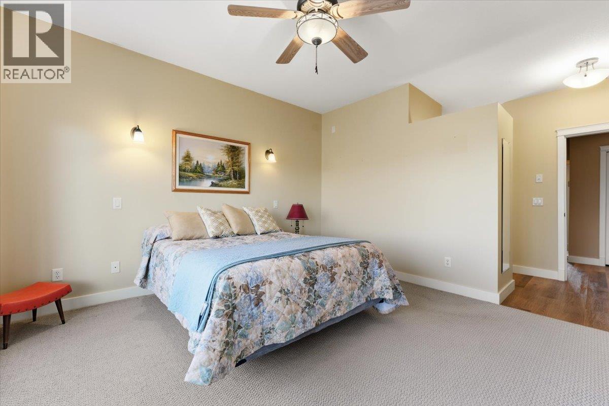 958 Mt Begbie Drive, Vernon, British Columbia  V1B 2Z5 - Photo 20 - 10377134