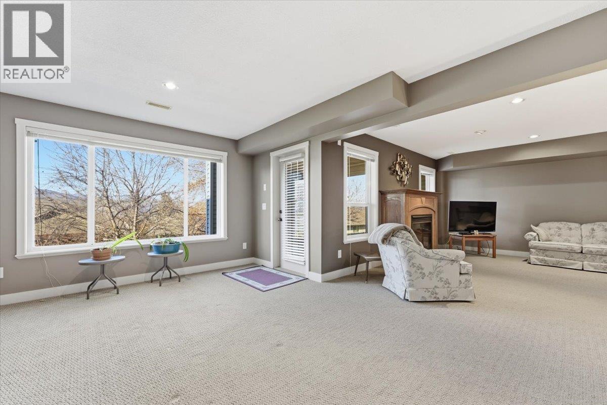 958 Mt Begbie Drive, Vernon, British Columbia  V1B 2Z5 - Photo 29 - 10377134