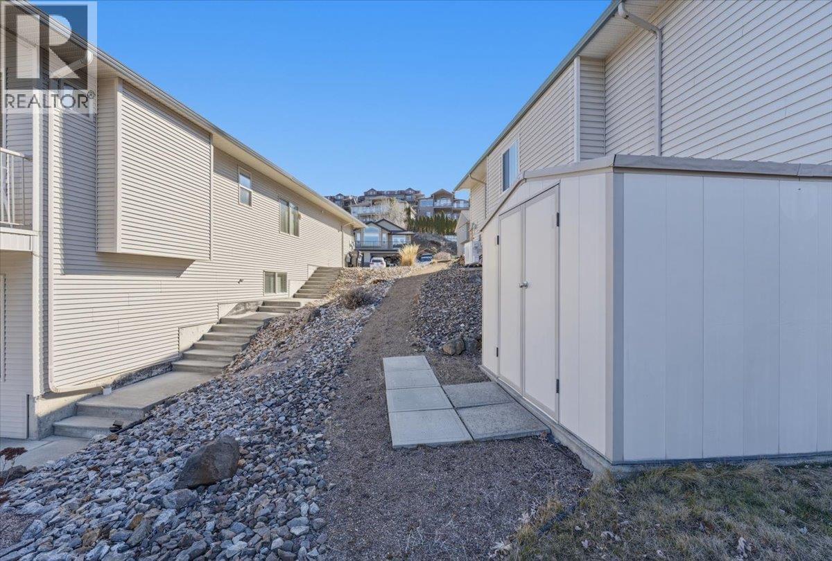 958 Mt Begbie Drive, Vernon, British Columbia  V1B 2Z5 - Photo 35 - 10377134