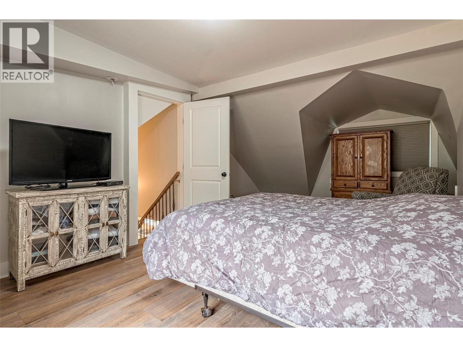 6449 97 Highway, Falkland, British Columbia  V0E 1W0 - Photo 24 - 10378171